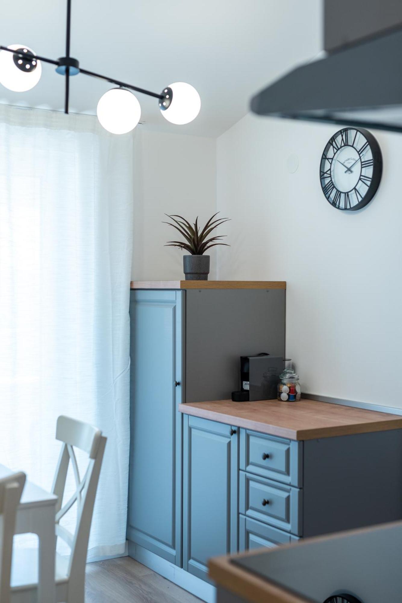 Sea View Apartment Karmen 耶塞尼采 外观 照片